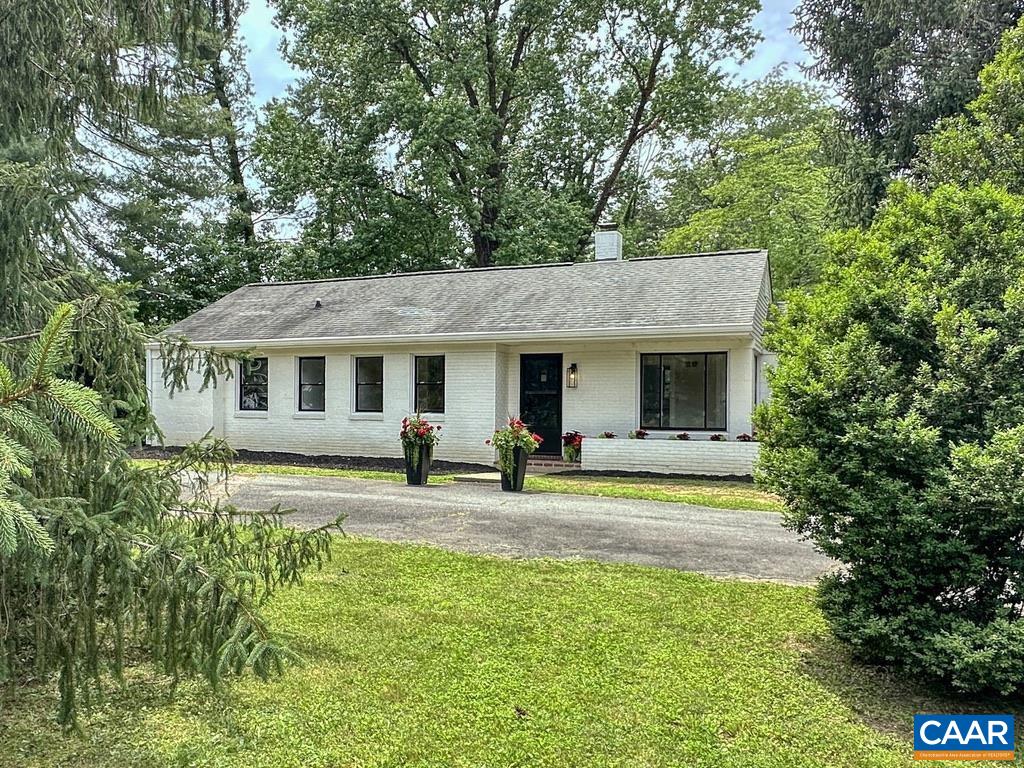 211 Martinsburg Ave, Gordonsville