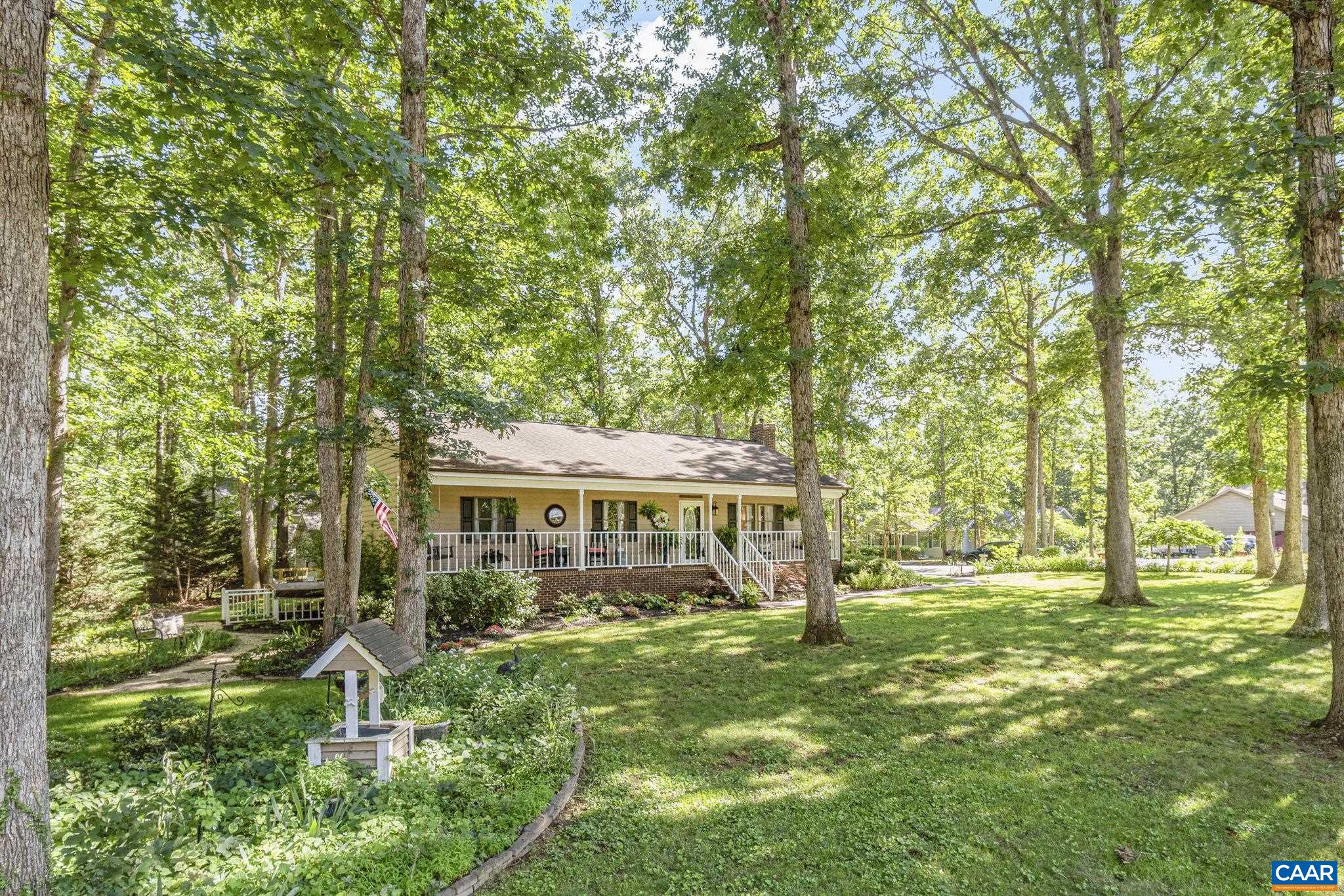 640 Jefferson Dr, Palmyra