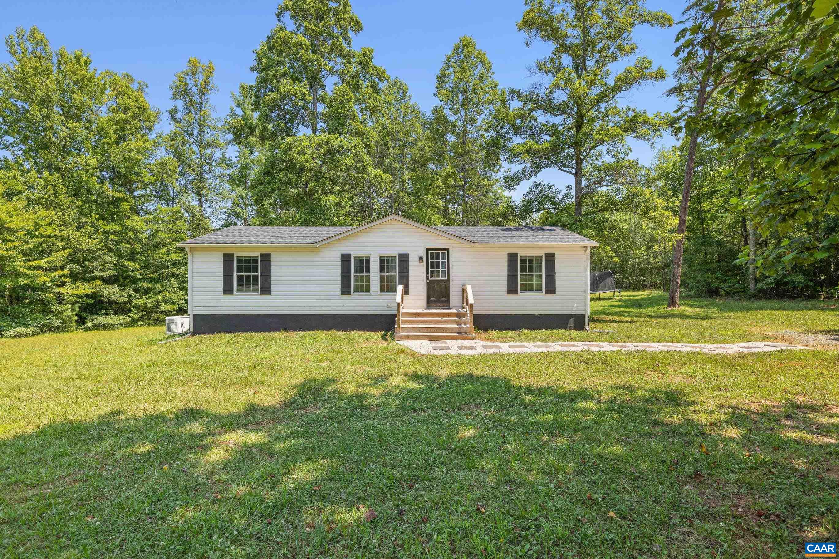 5998 Community House Rd, Columbia
