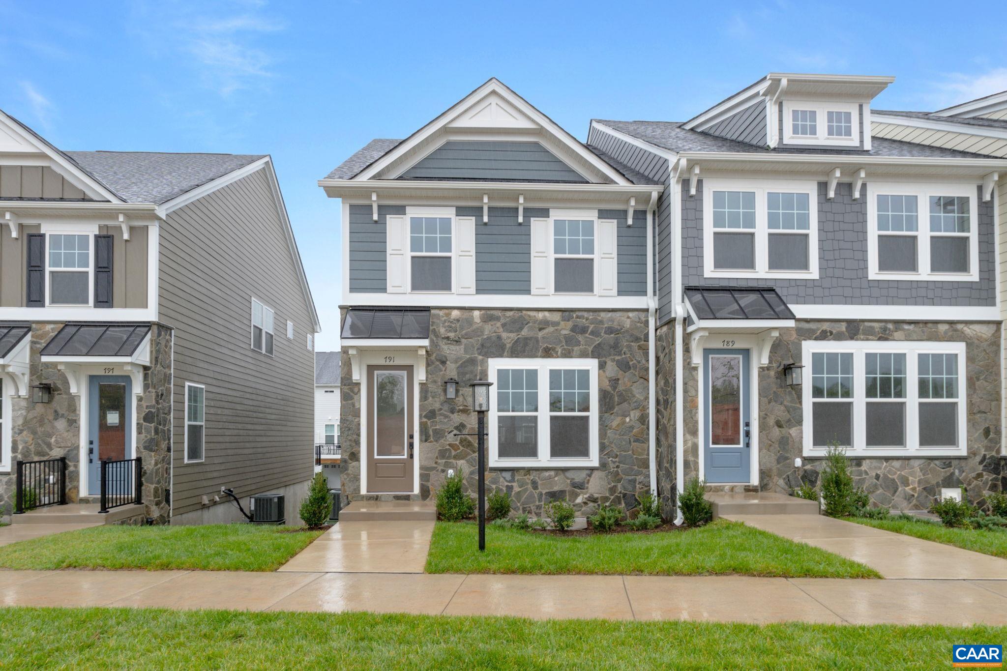 27 Woodburn Rd, Charlottesville