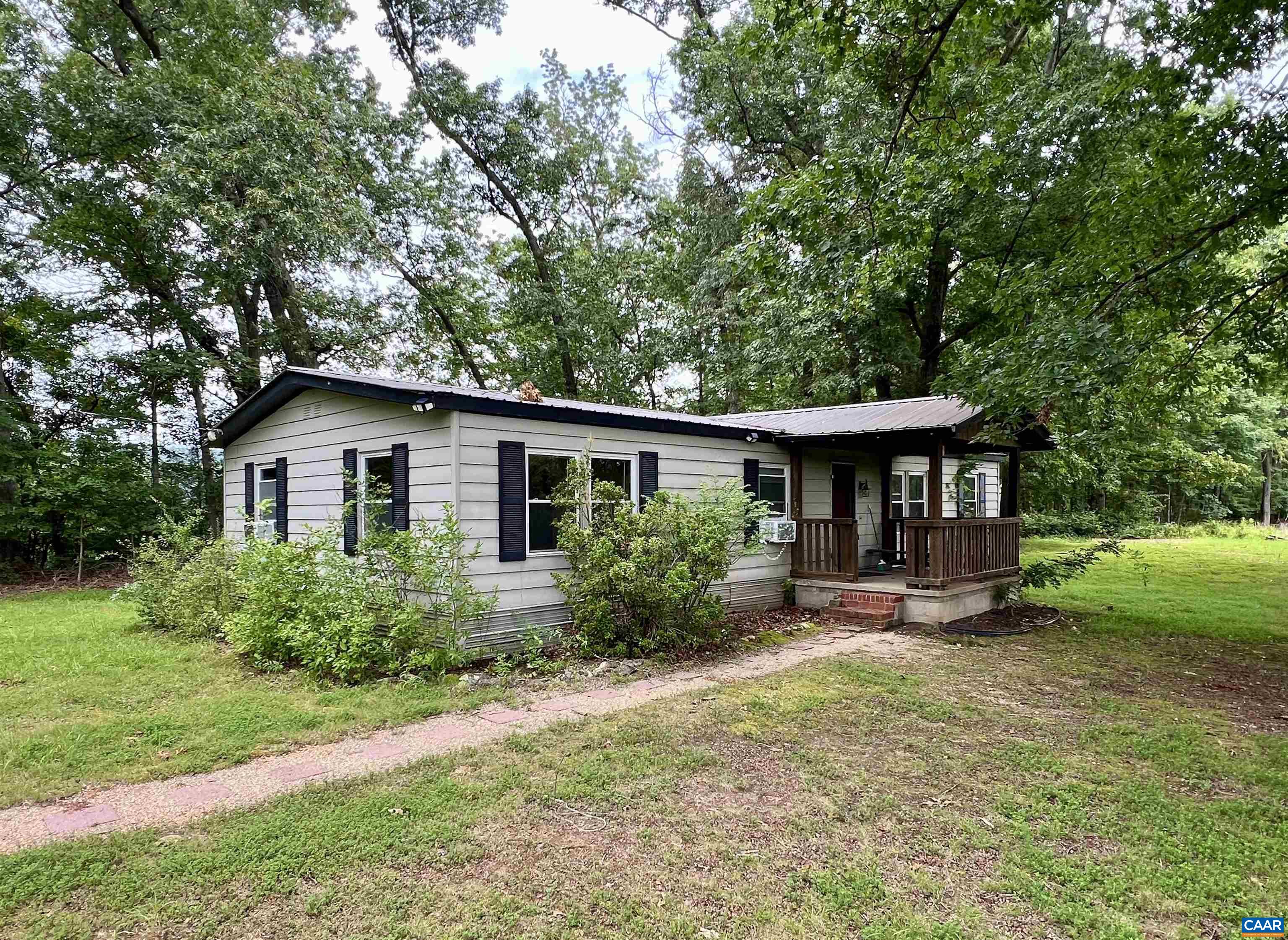 6790 Foster Rdg, Charlottesville
