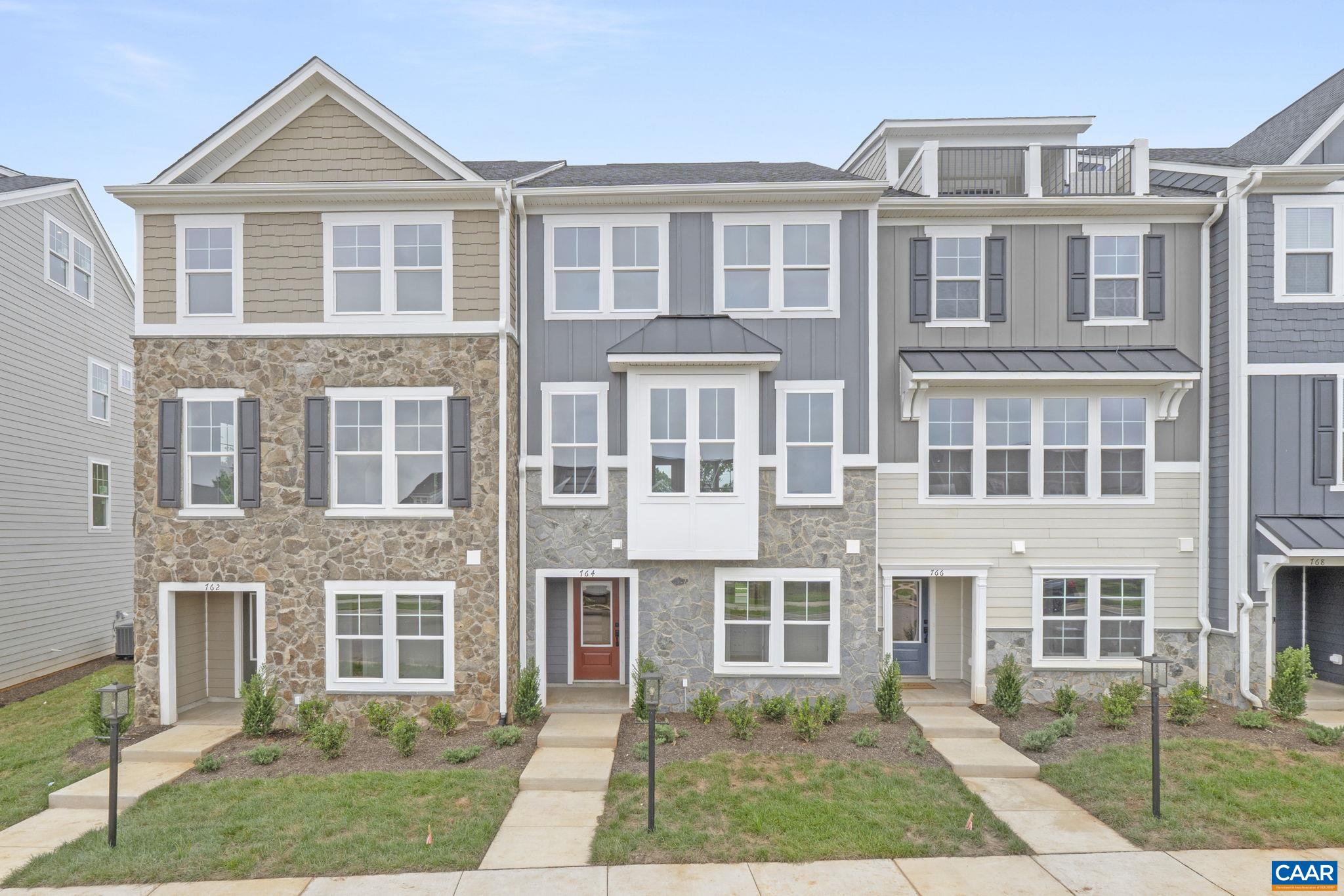 764 Park Ridge Dr, Crozet