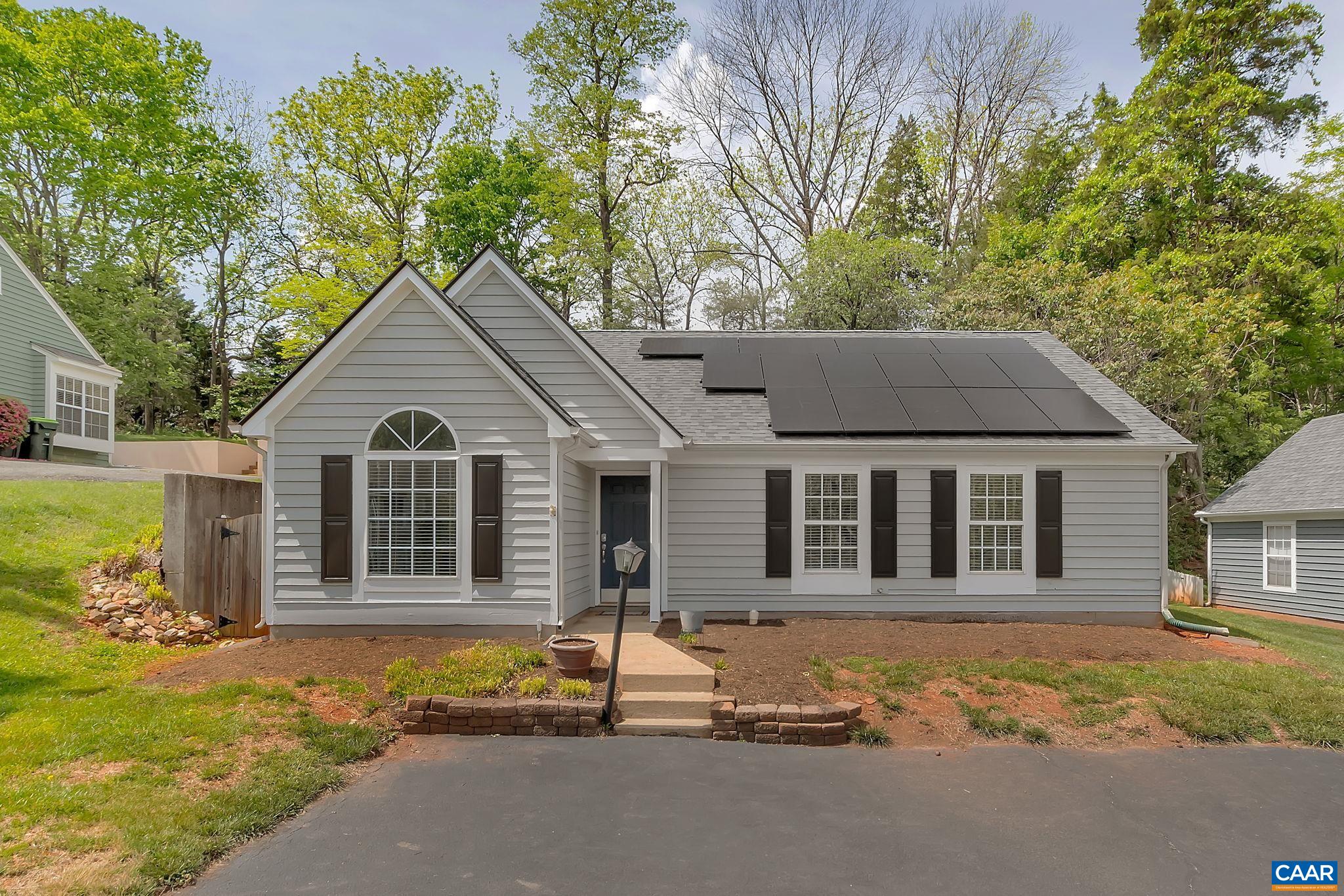 1470 Willow Lake Dr, Charlottesville