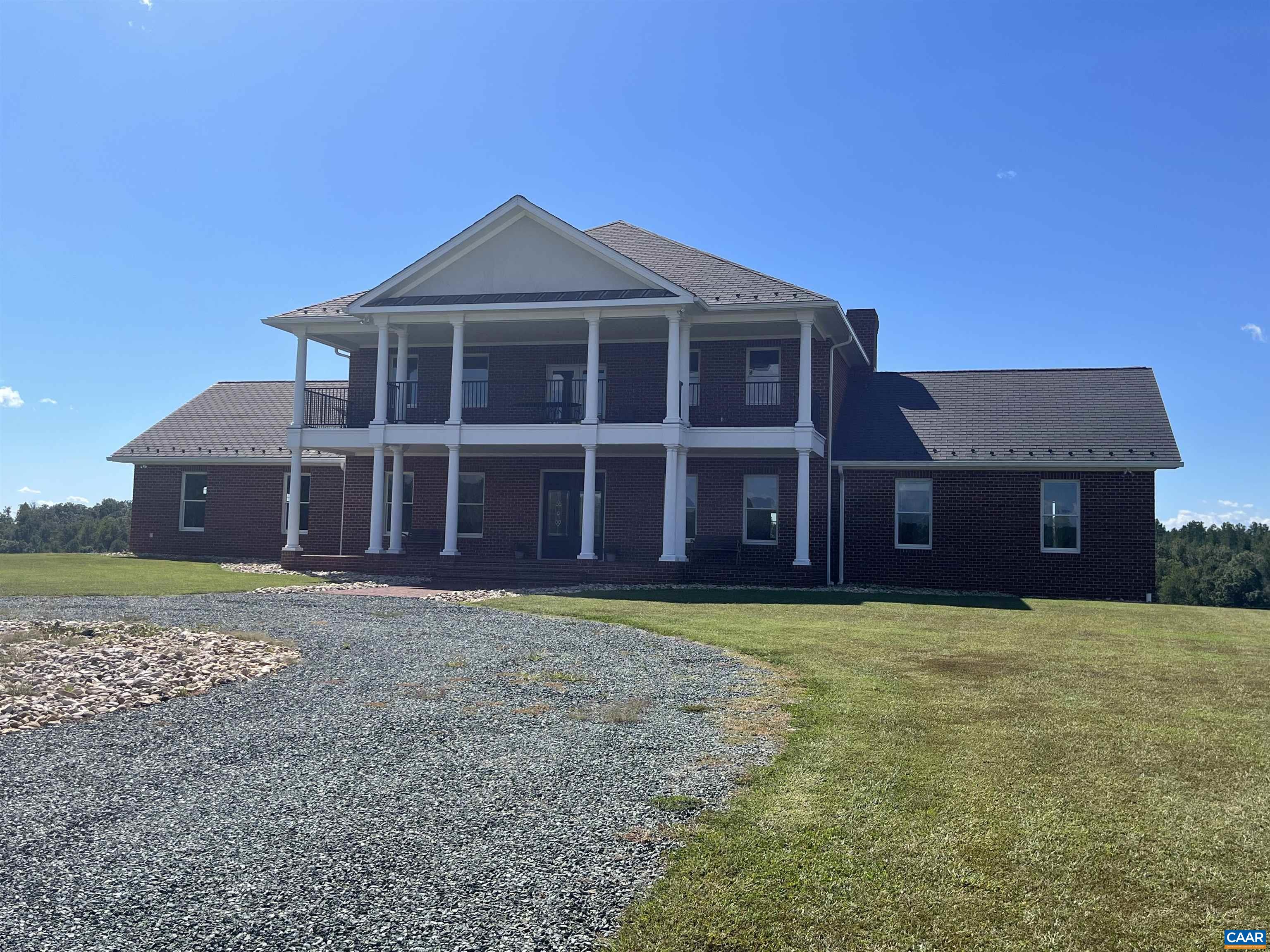 2055 Thomas Jefferson Pkwy, Charlottesville