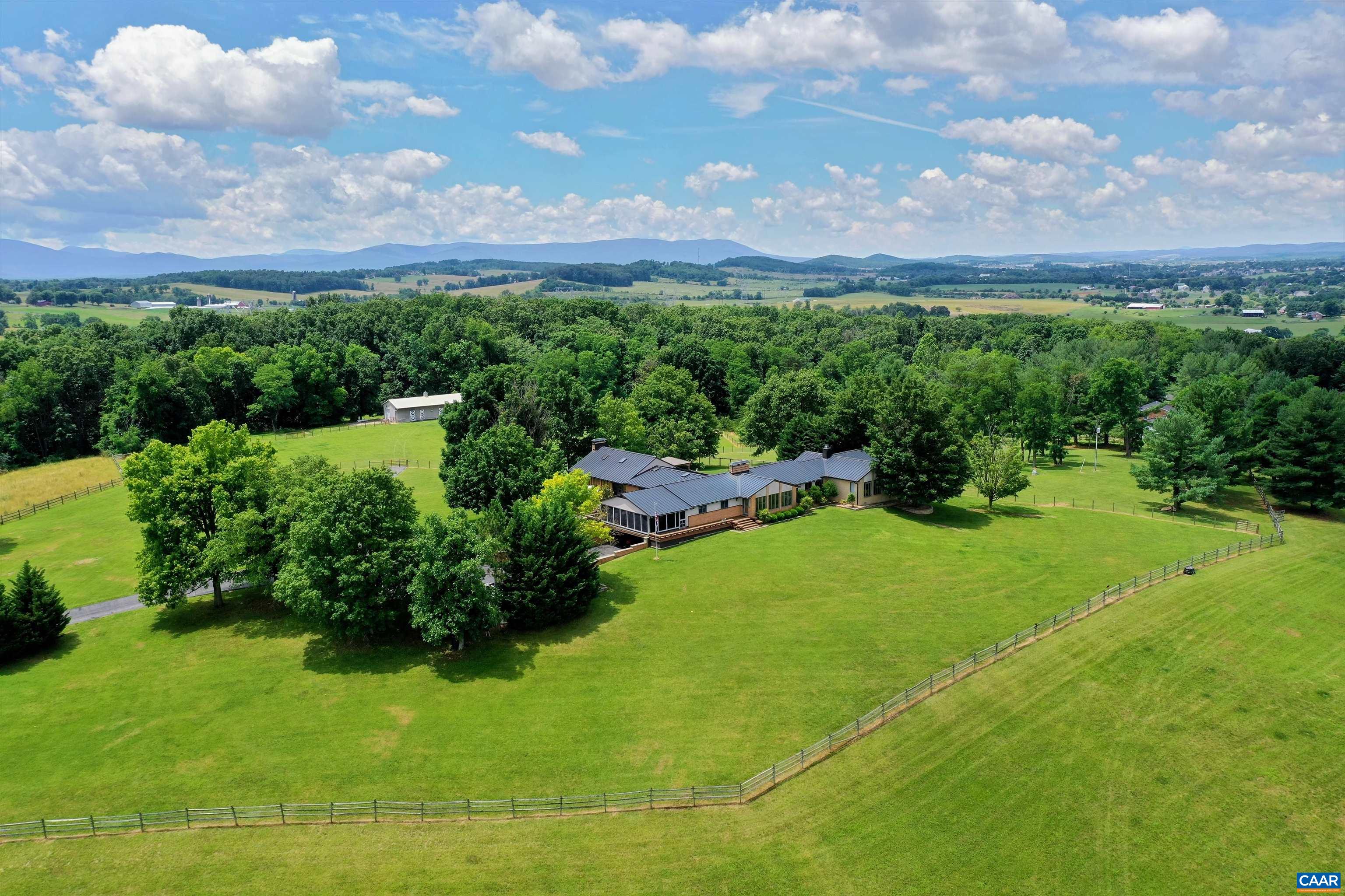 Charlottesville Farms and Estates for Sale