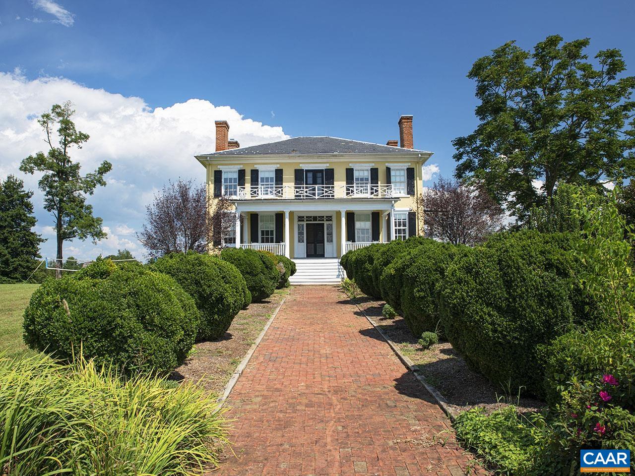 441 Lovell Dr, Locust Dale
