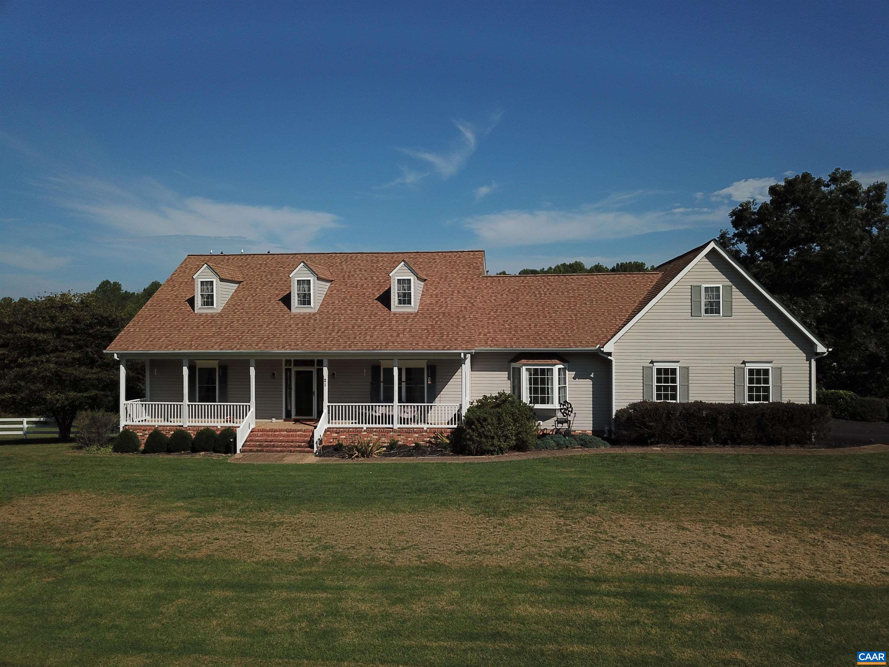 21 Thurman Rd, Troy