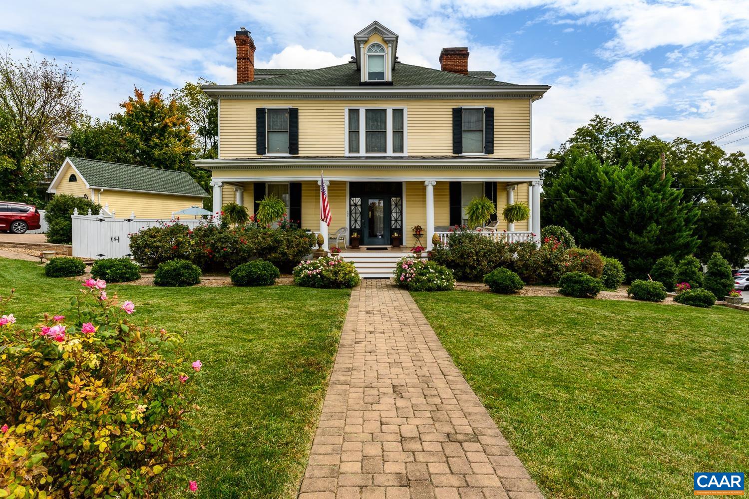 502 Longwood Ave, Bedford