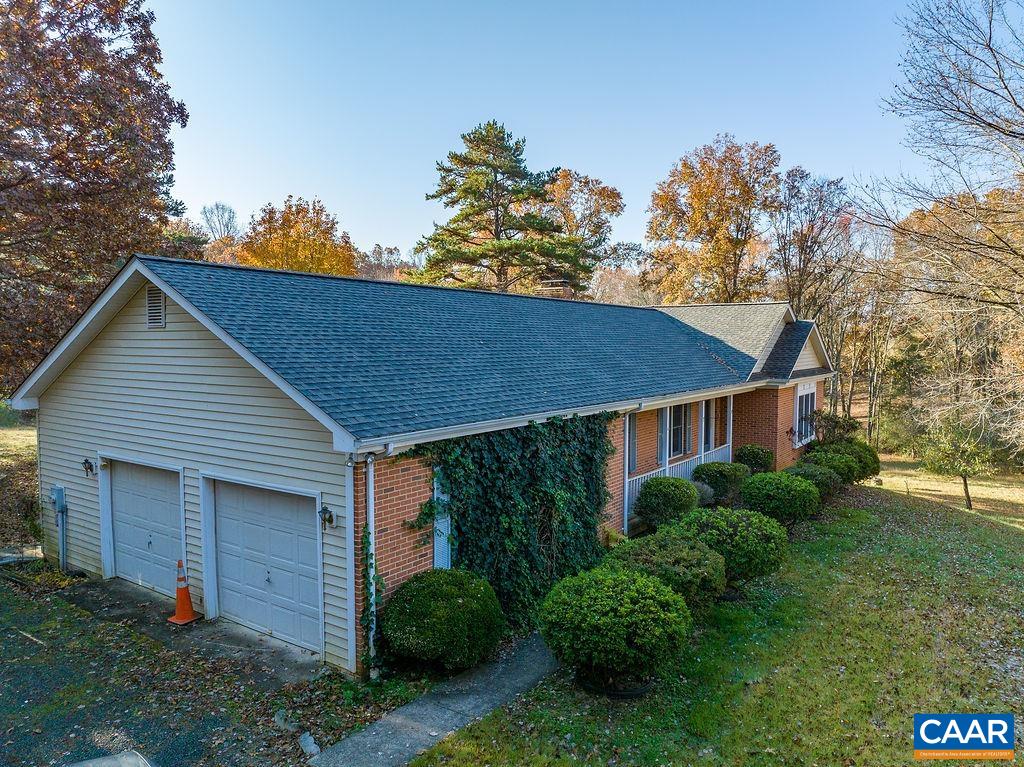 9795 Critzer Shop Rd, Afton