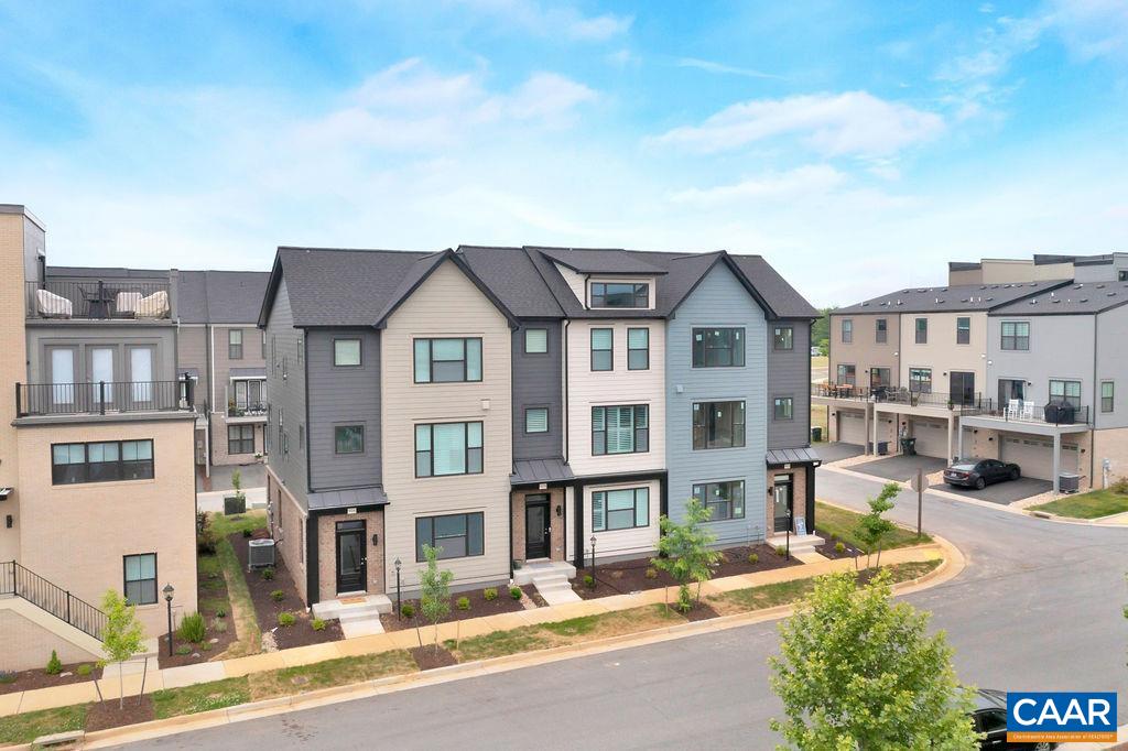 30 Fennel Rd, Crozet