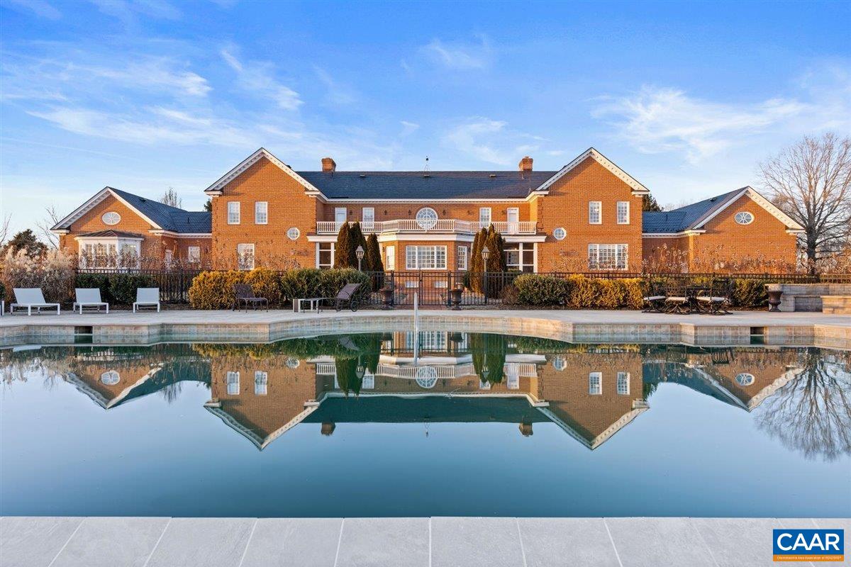 1701 Bentivar Dr, Charlottesville