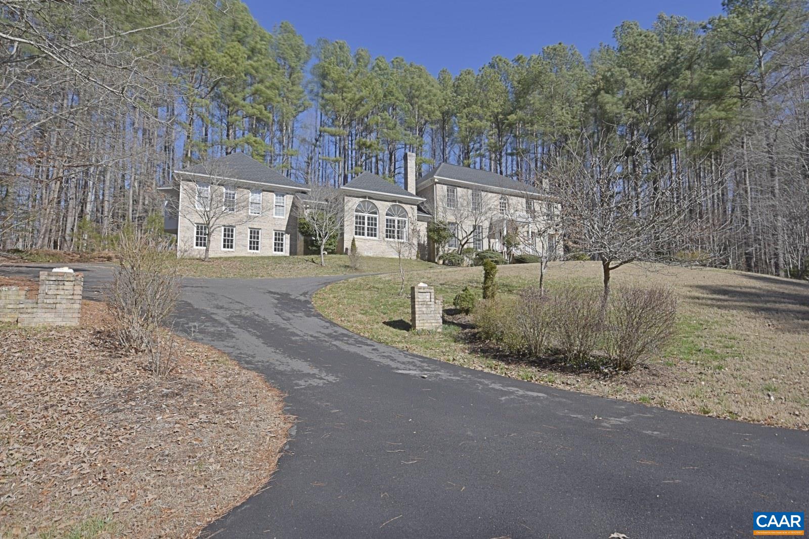 2480 Spring Brook Dr, Charlottesville