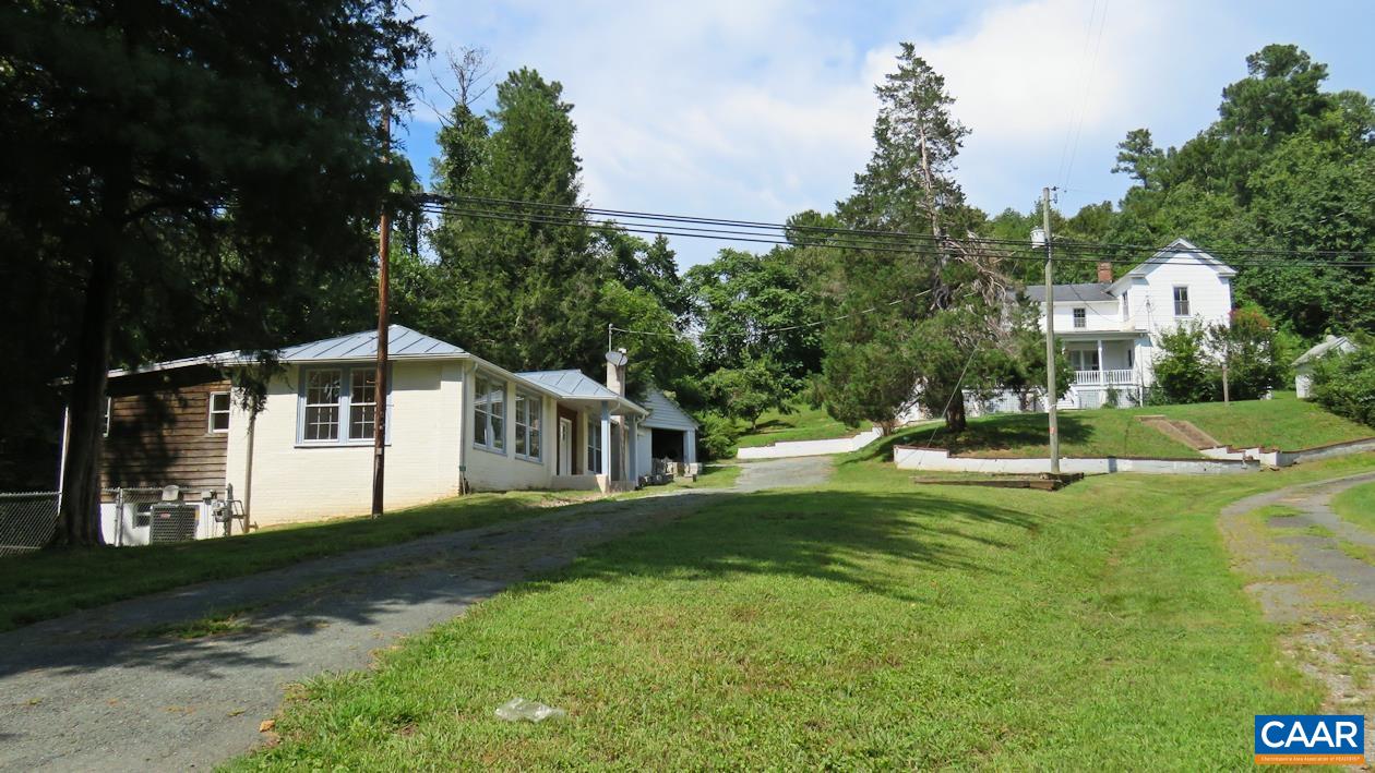 740 Canal St, Scottsville