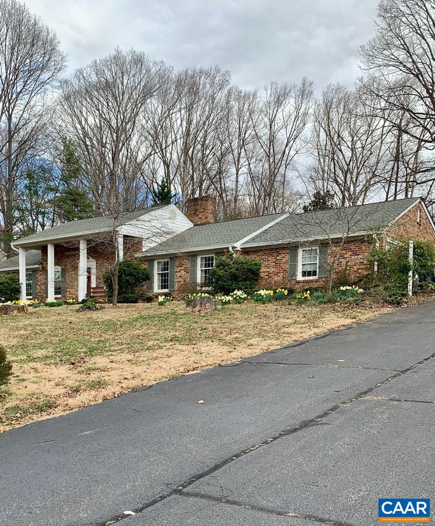 157 Briarherst Dr, Amherst