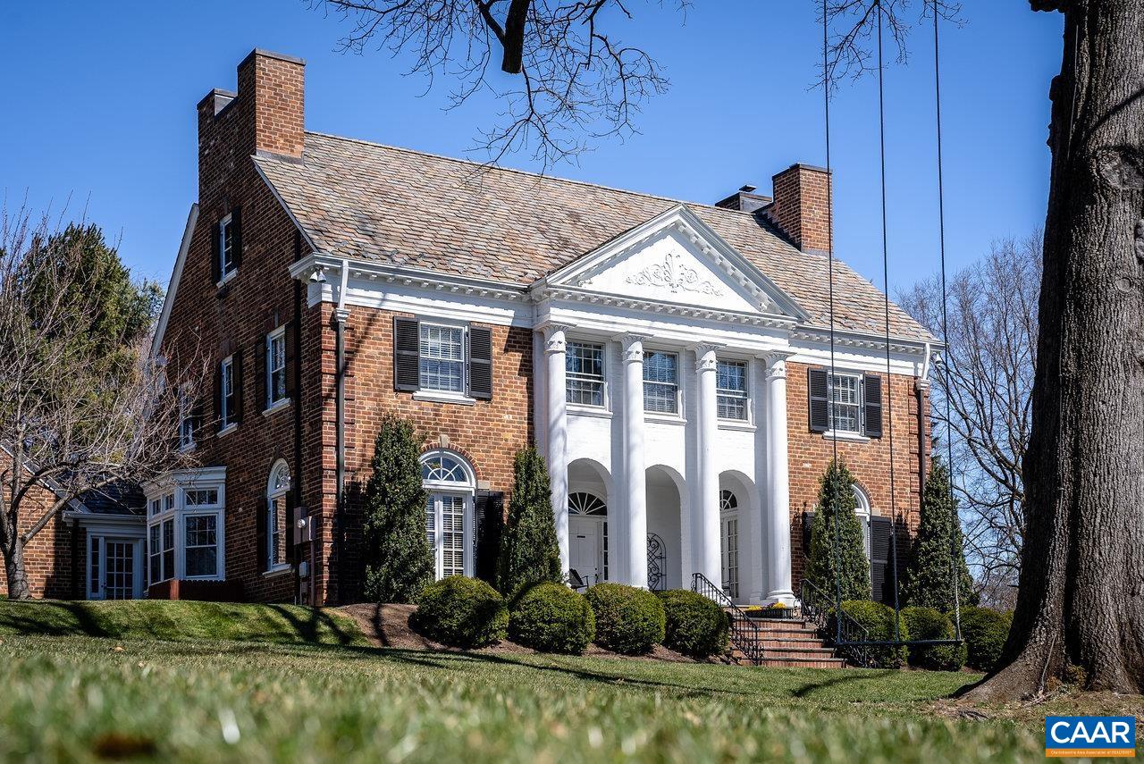 207 Edgewood Rd, Staunton
