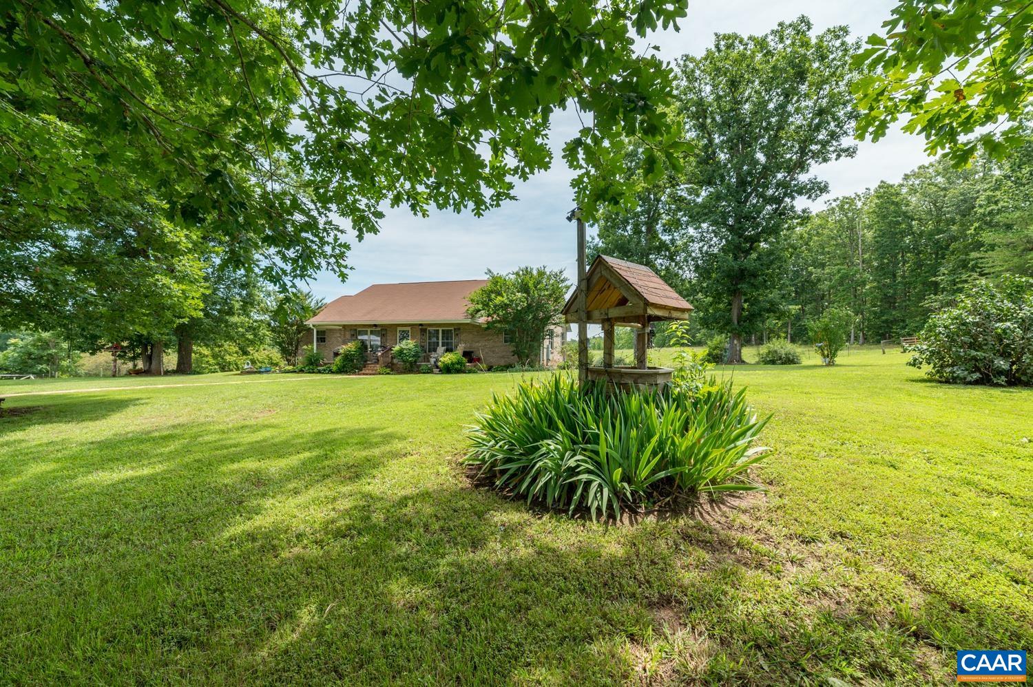 1002 Spring Grove Rd, Spout Spring