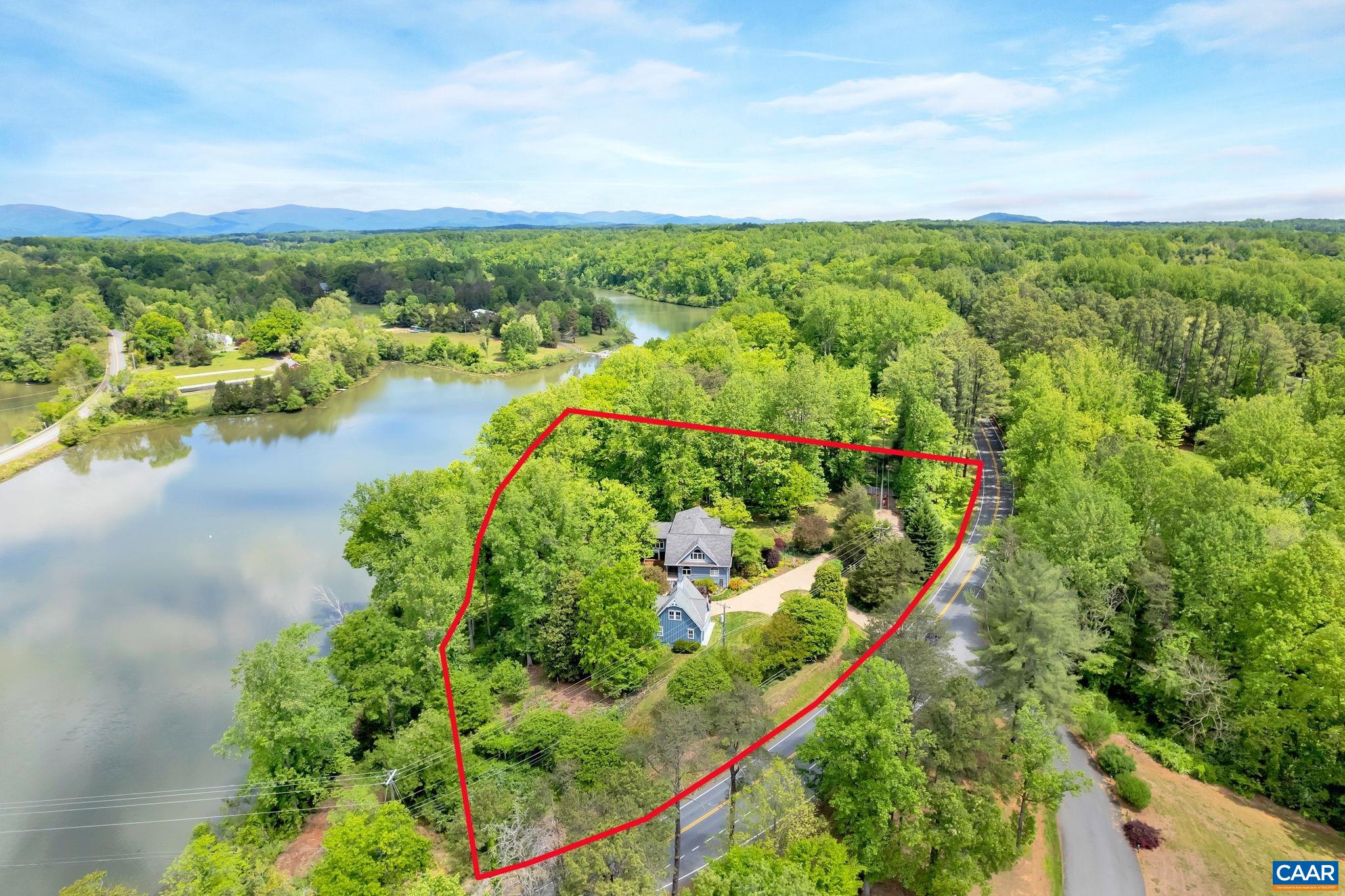 2020 Earlysville Rd, Earlysville
