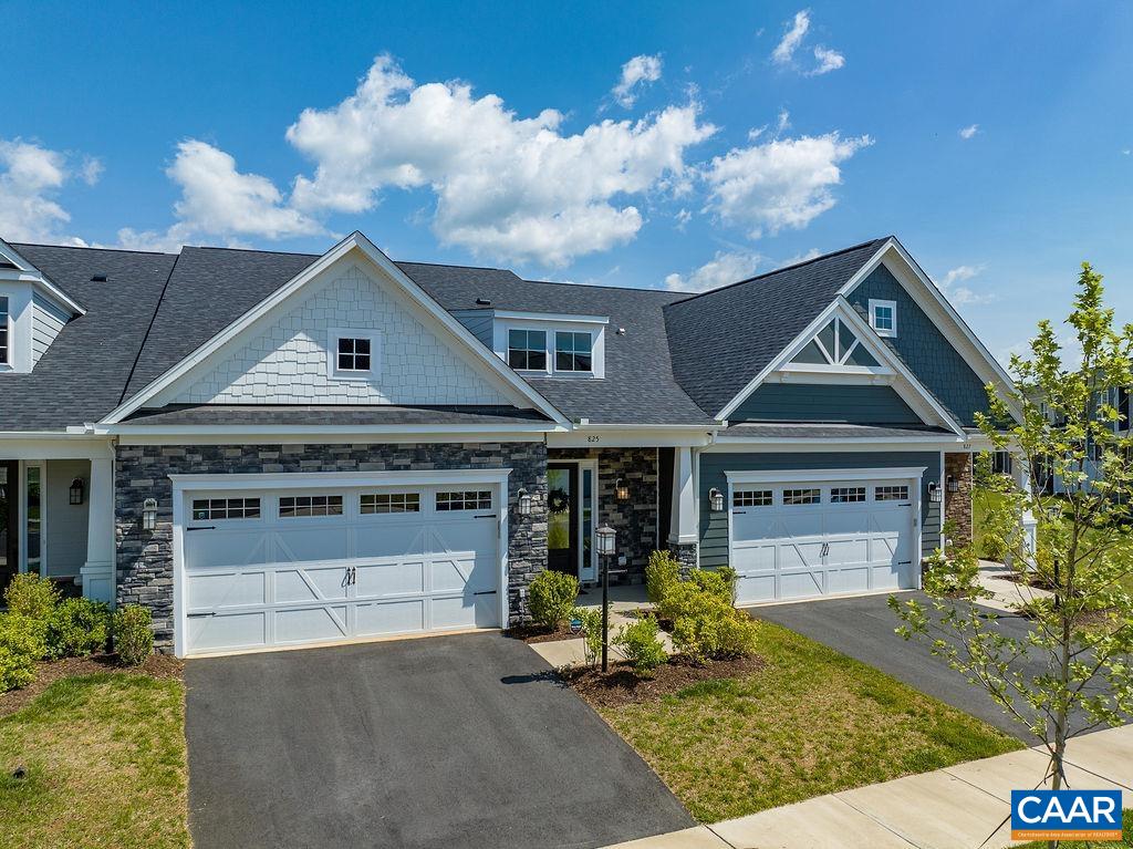 825 Heathfield Ln, Crozet