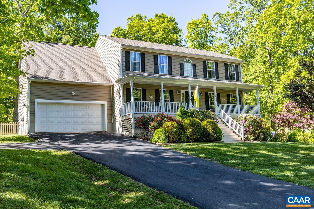 12 Seminole Trl, Palmyra