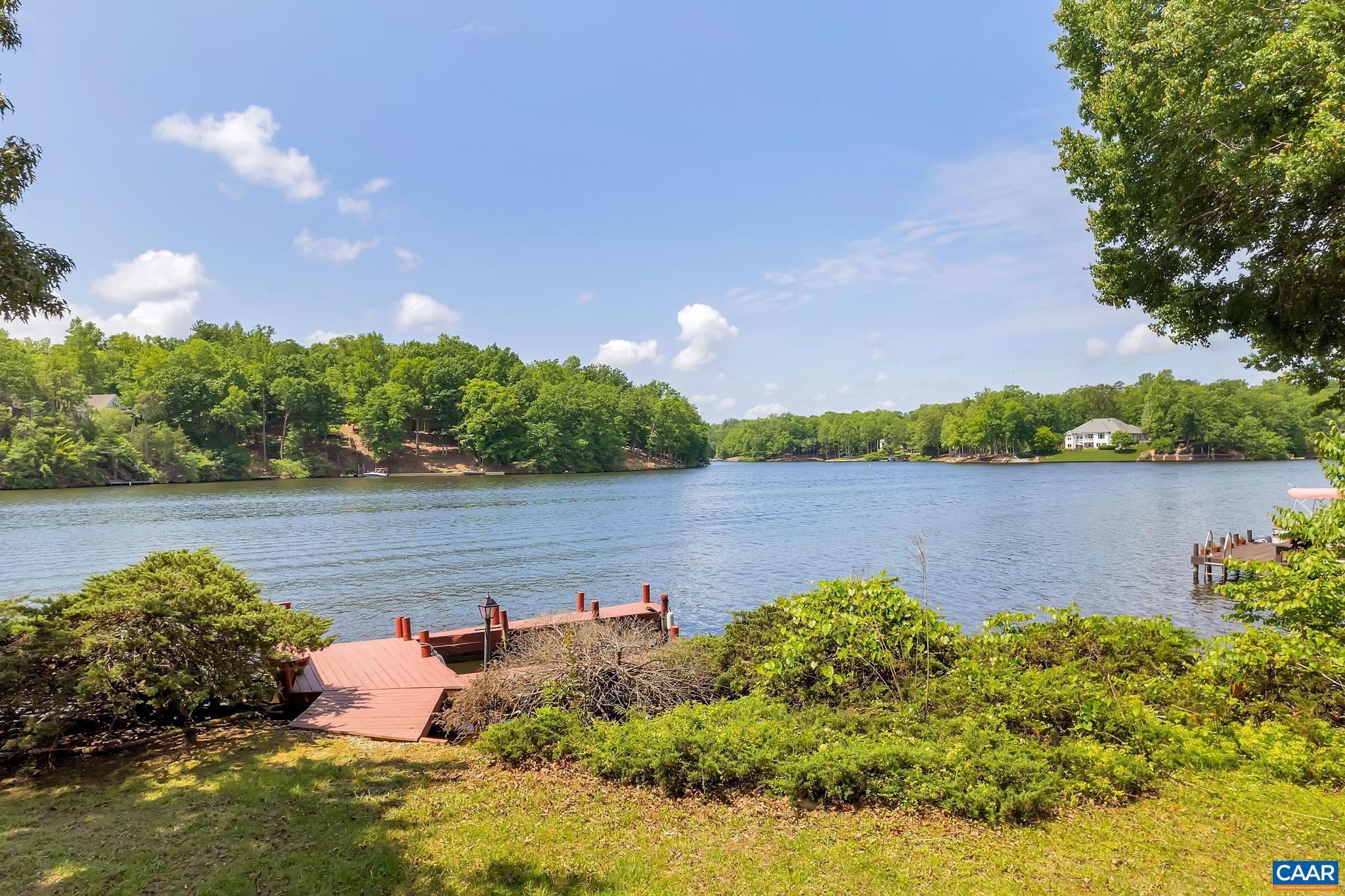 39 Bolling Cir, Palmyra