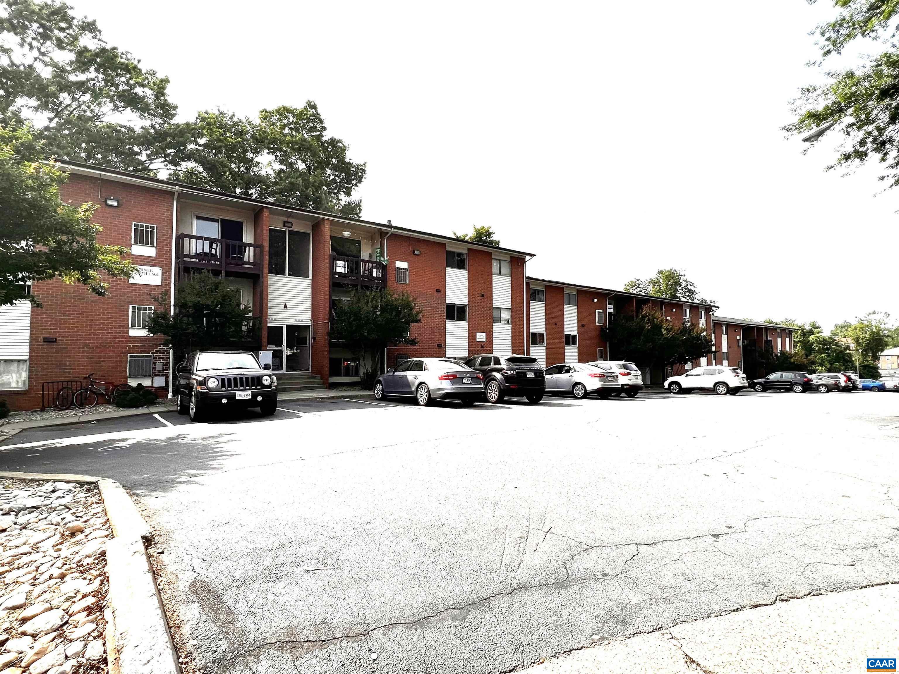 1215 Wertland St, Charlottesville