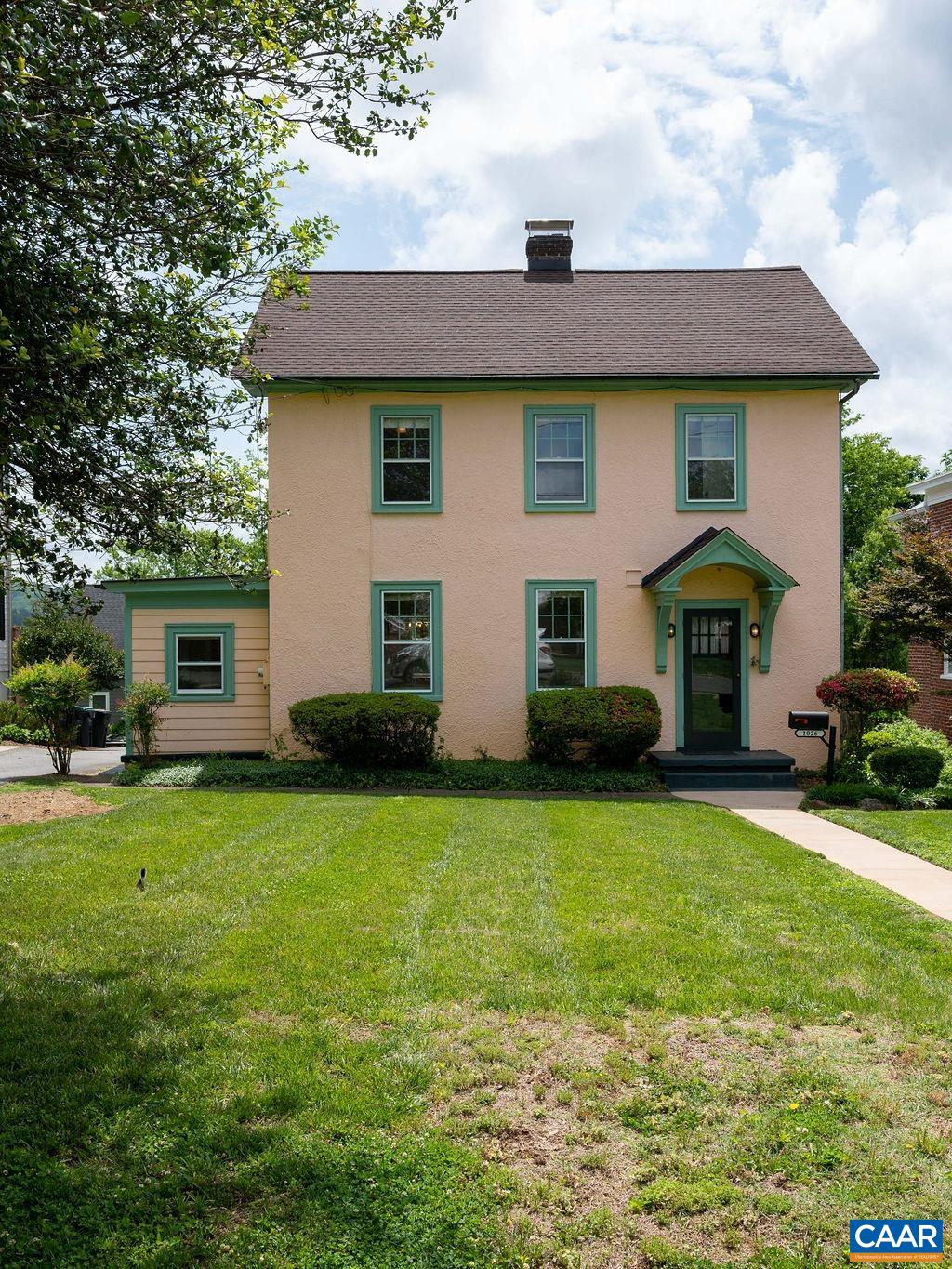 1026 Locust Ave, Charlottesville
