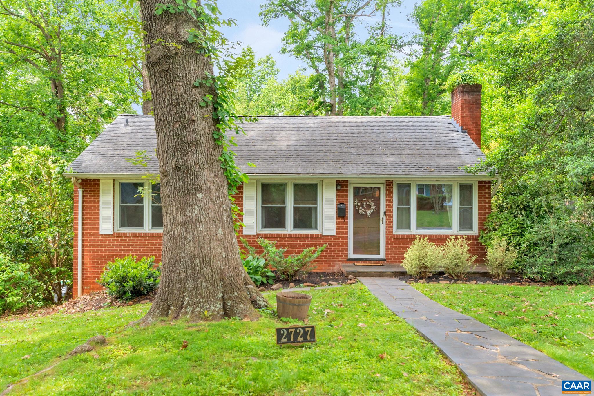 2727 Mcelroy Dr, Charlottesville