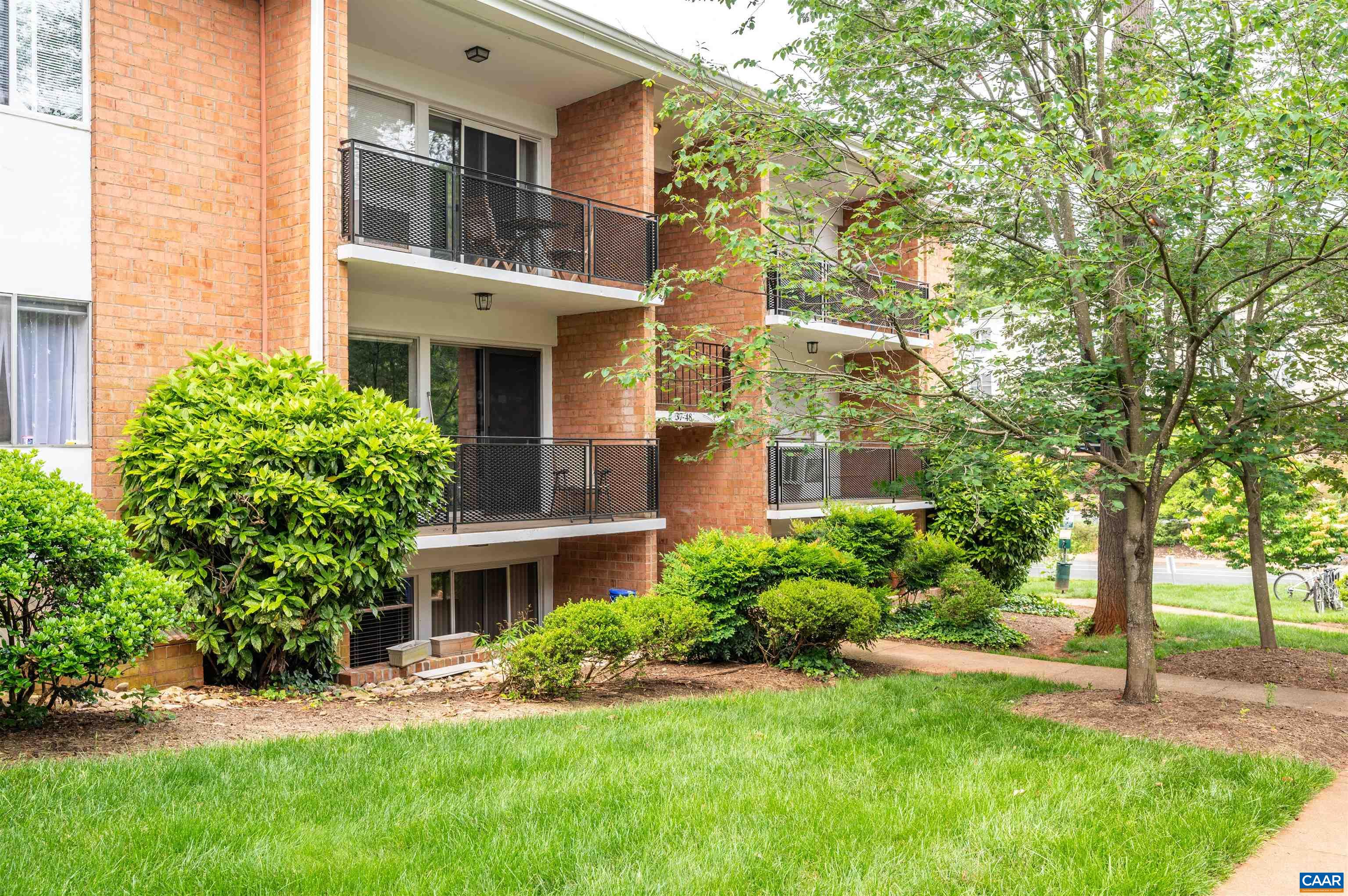 1800 Jefferson Park Ave, Charlottesville
