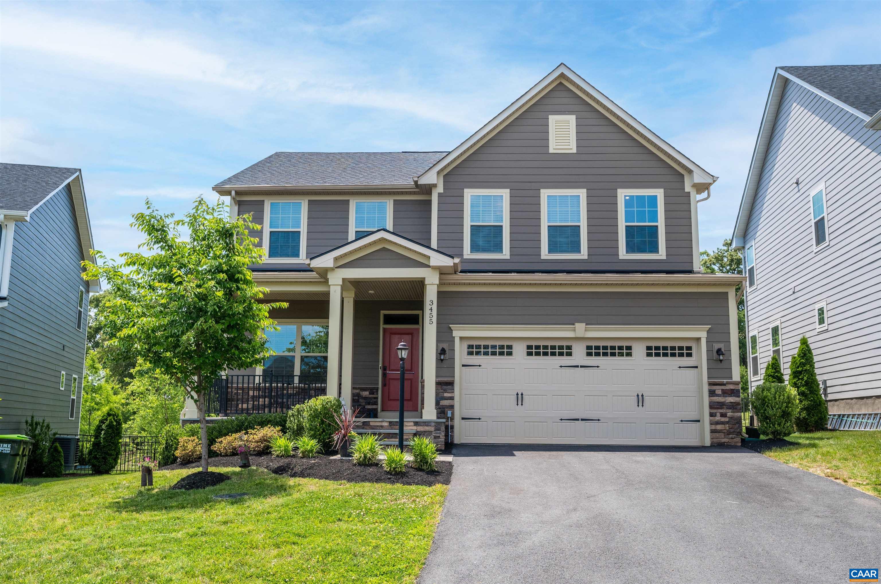 3455 Steamer Dr, Keswick