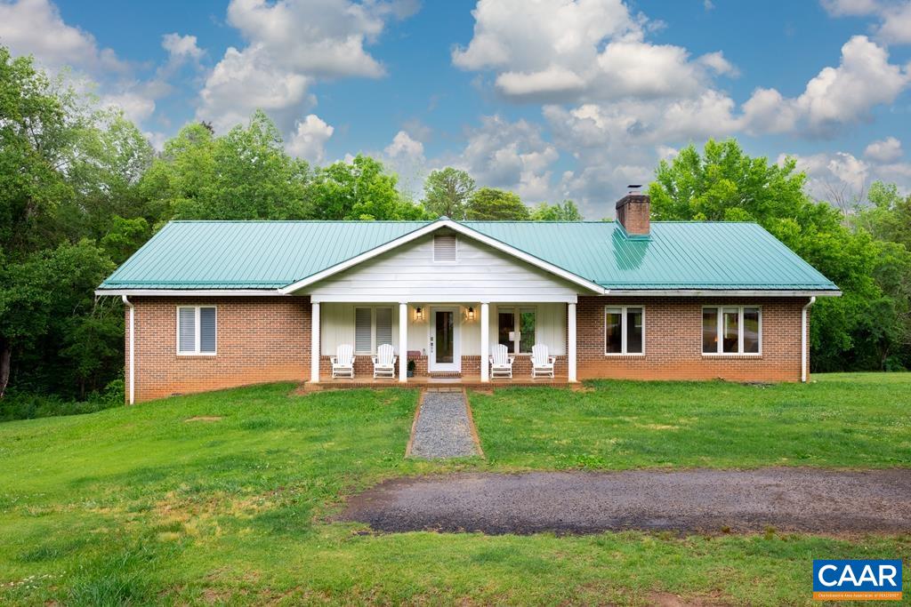 868 Halpin Ln, Charlotte Court House