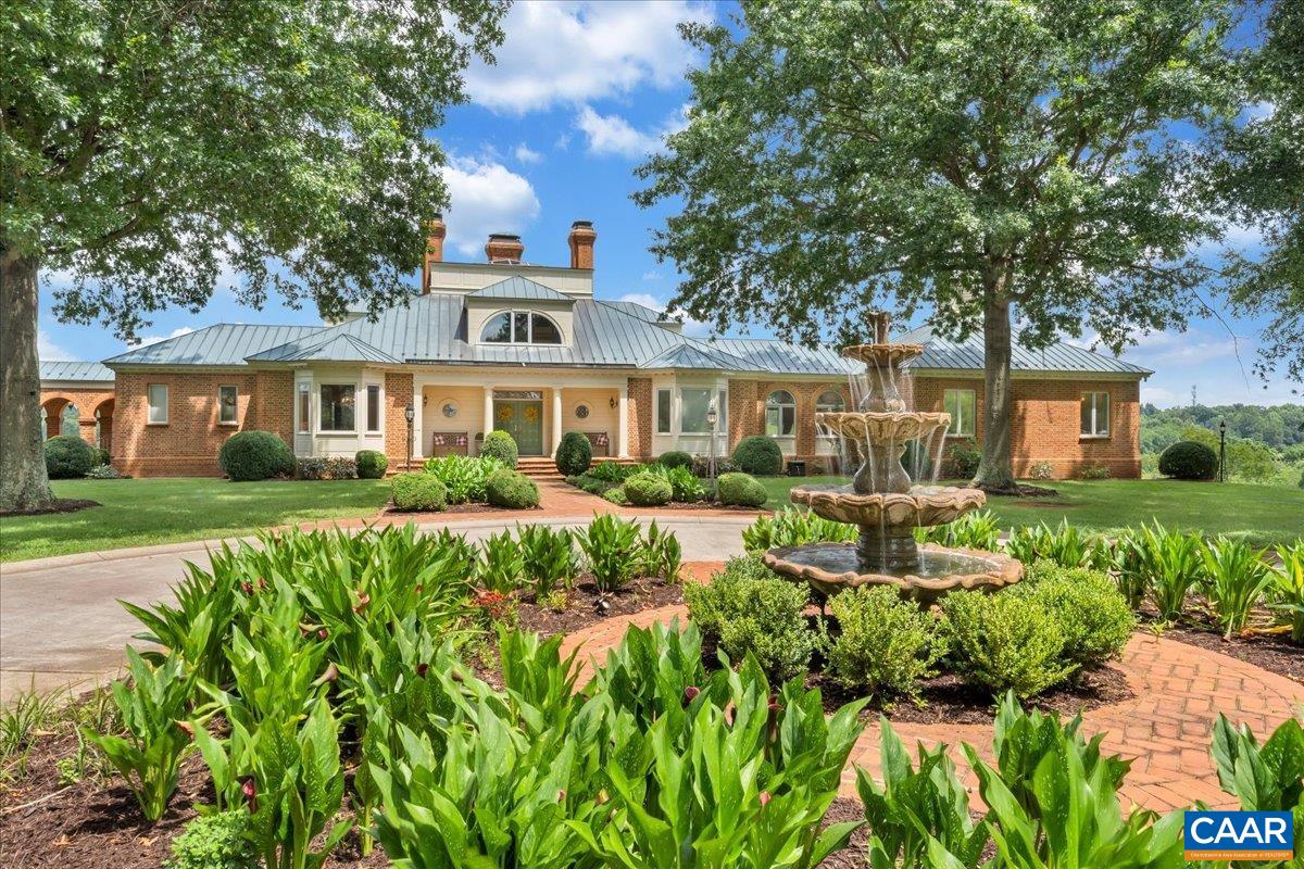 105 Bridlewood Ln, Forest
