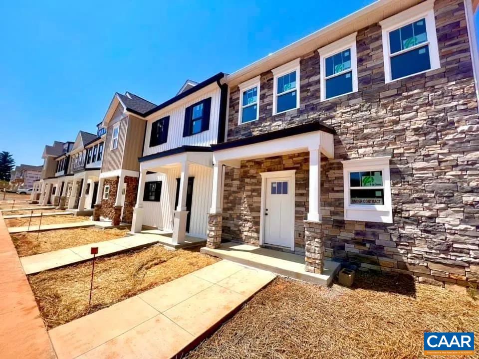 556 Leesville Rd, Lynchburg