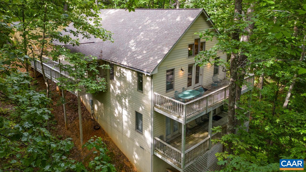 87 Firtree Dr, Wintergreen Resort