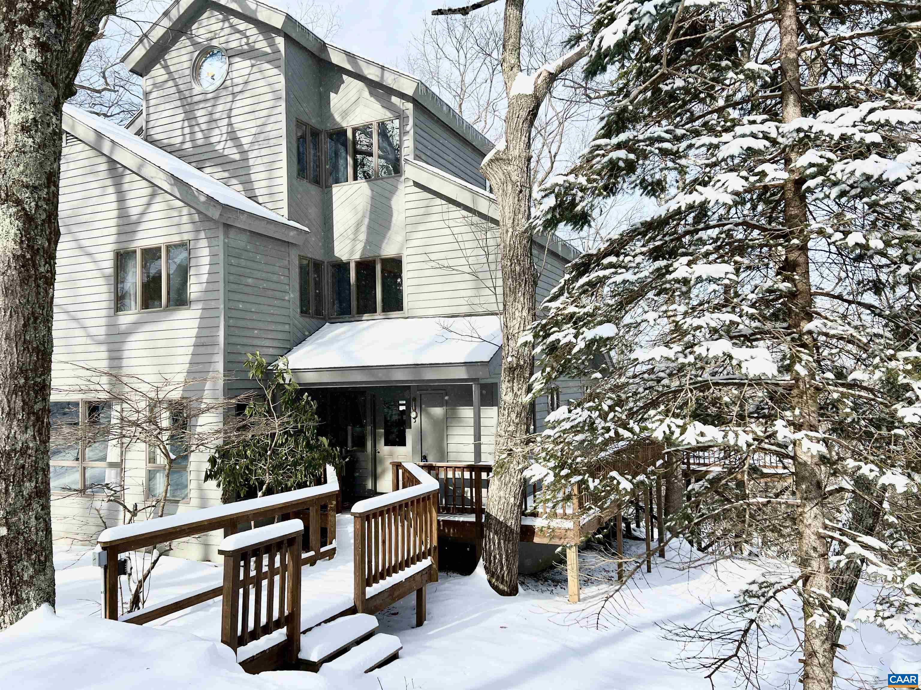 40 Marble Ln, Wintergreen Resort