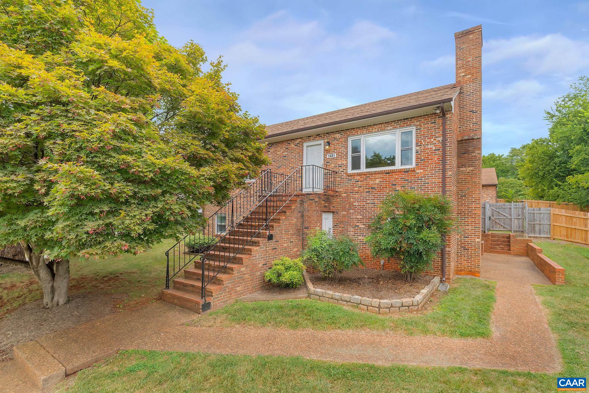 1401 Hampton St, Charlottesville