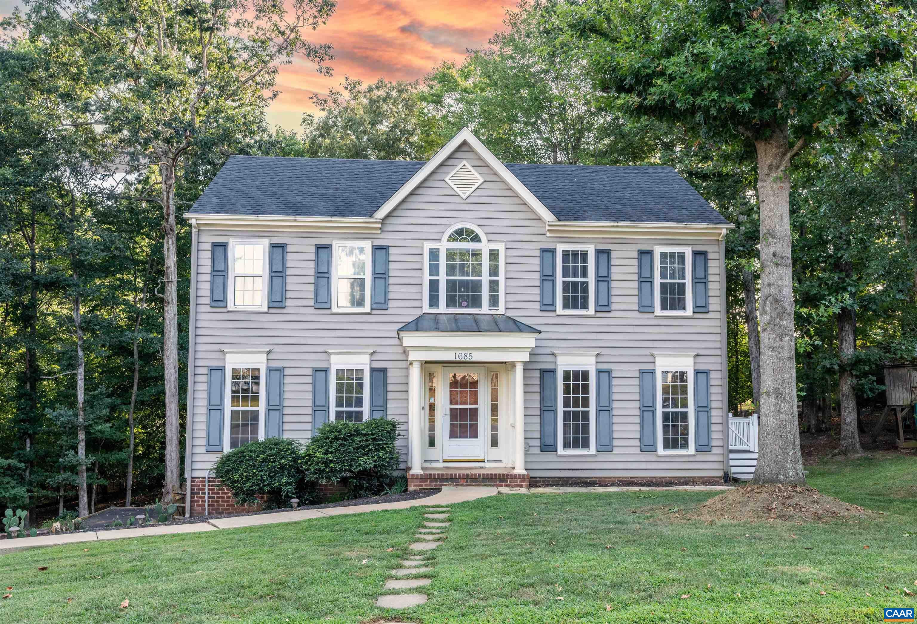1685 Foxtail Pnes, Charlottesville