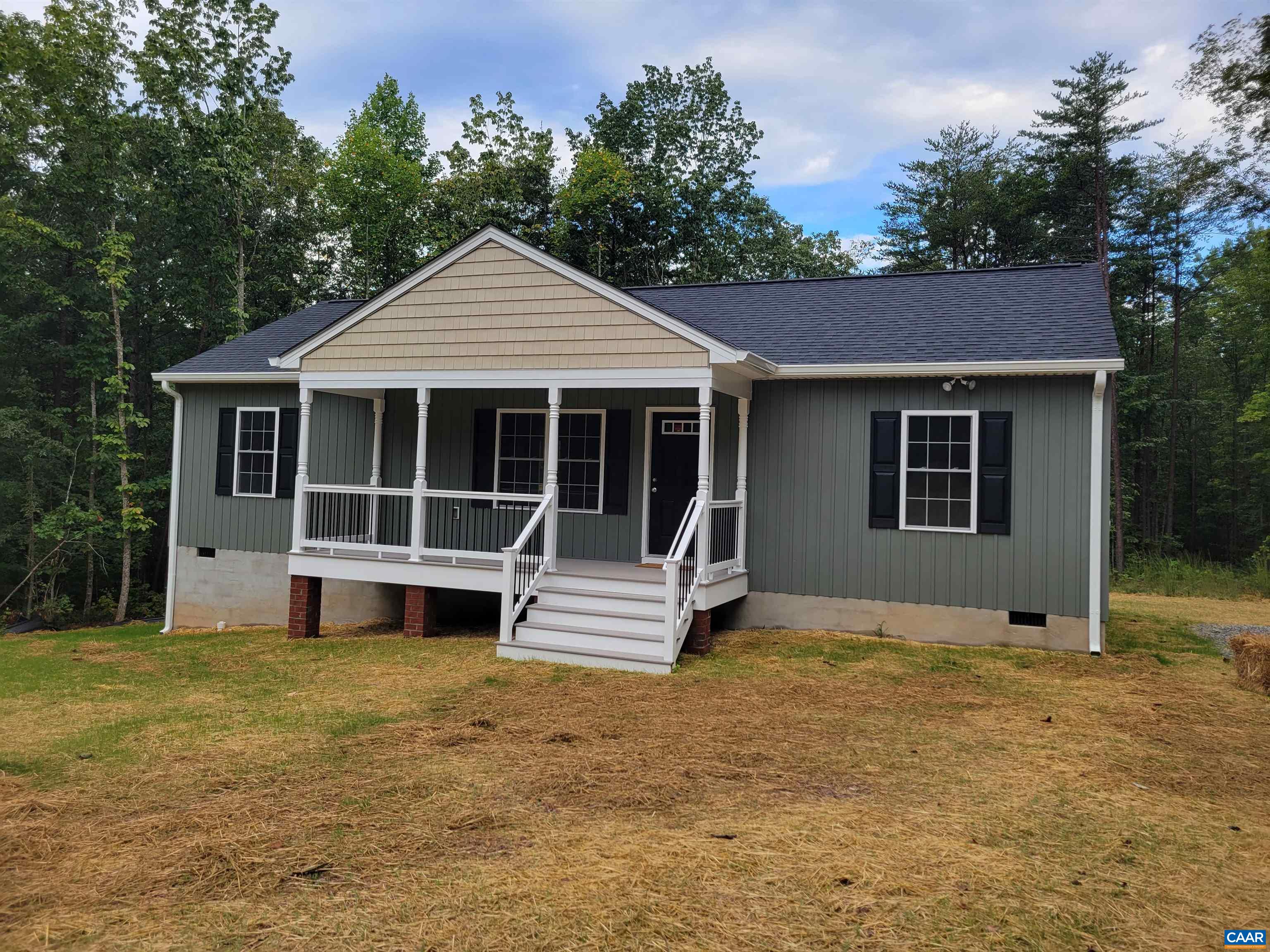 205 Johnson Dr, Mineral