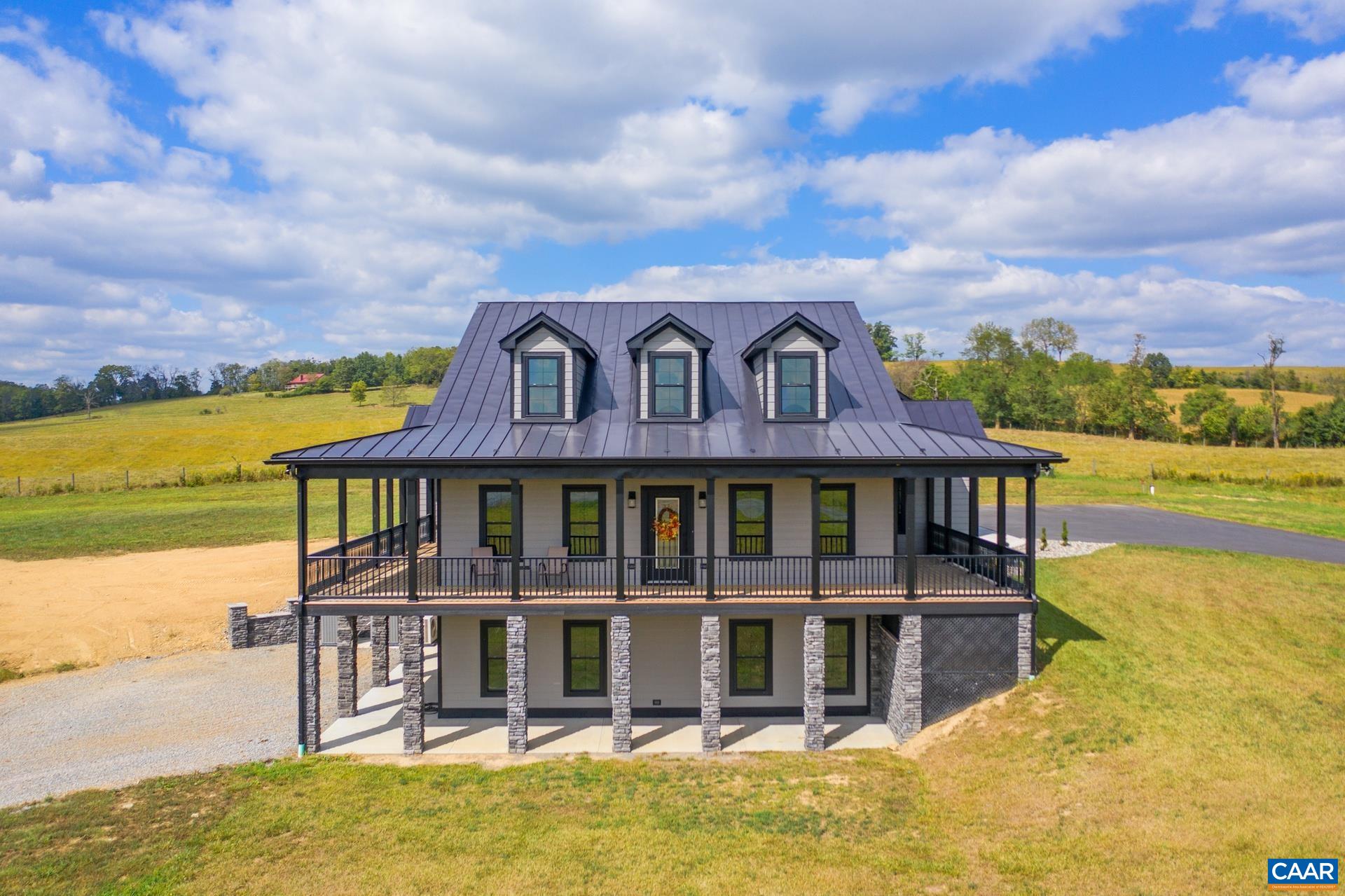 728 Long Meadow Rd, Fishersville