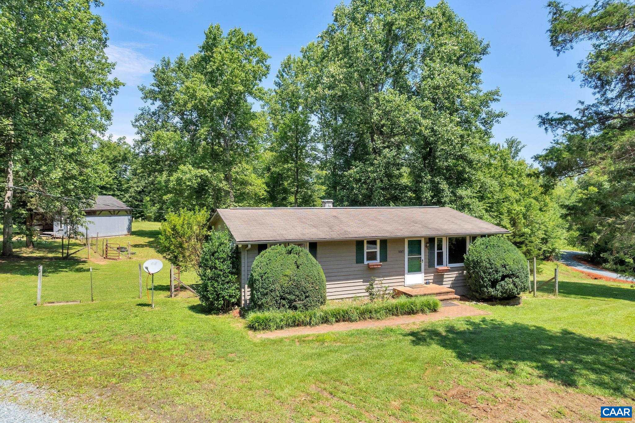 5017 B Heming Way, Charlottesville