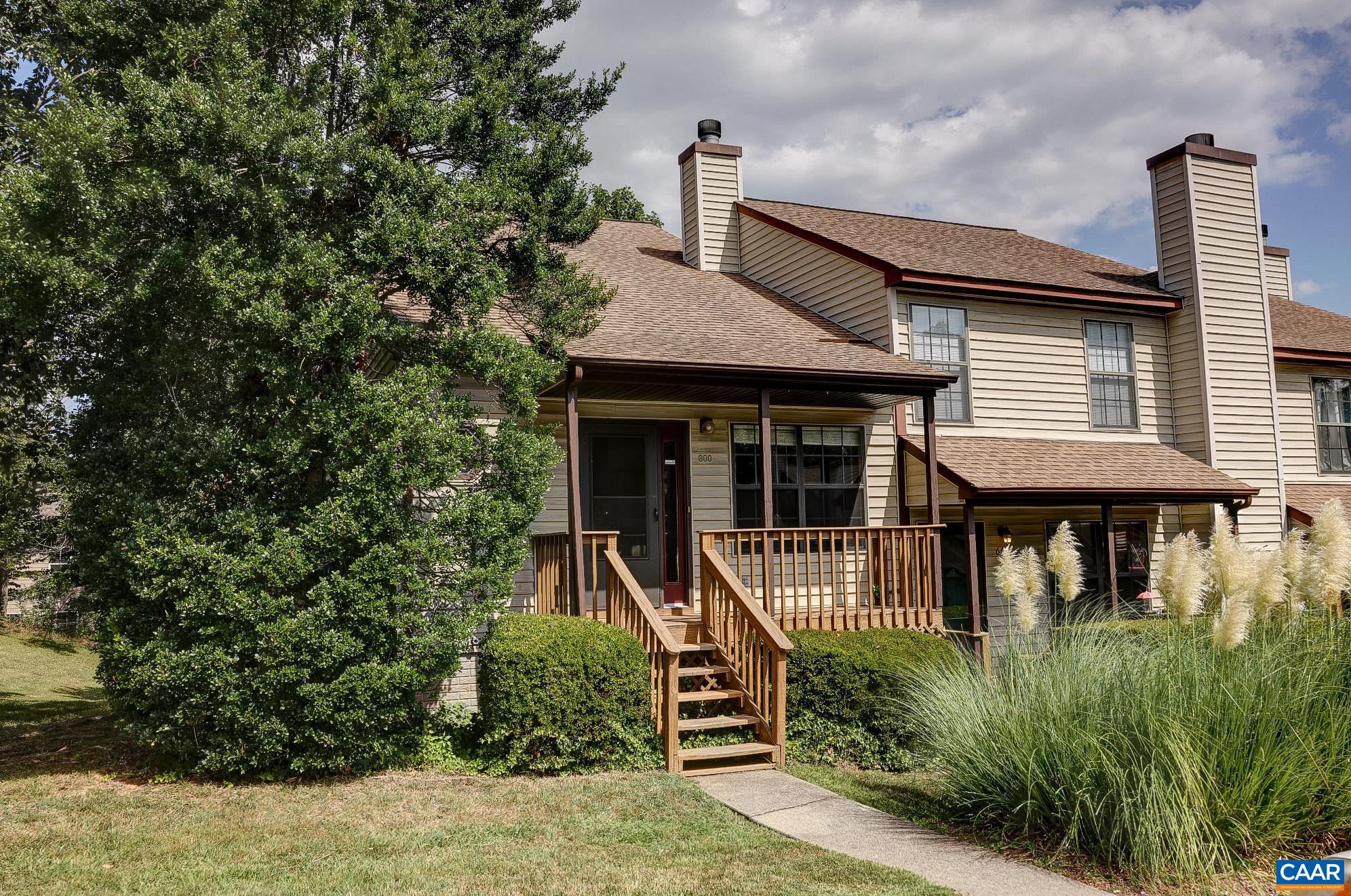 600 Whitcover Cir, Charlottesville