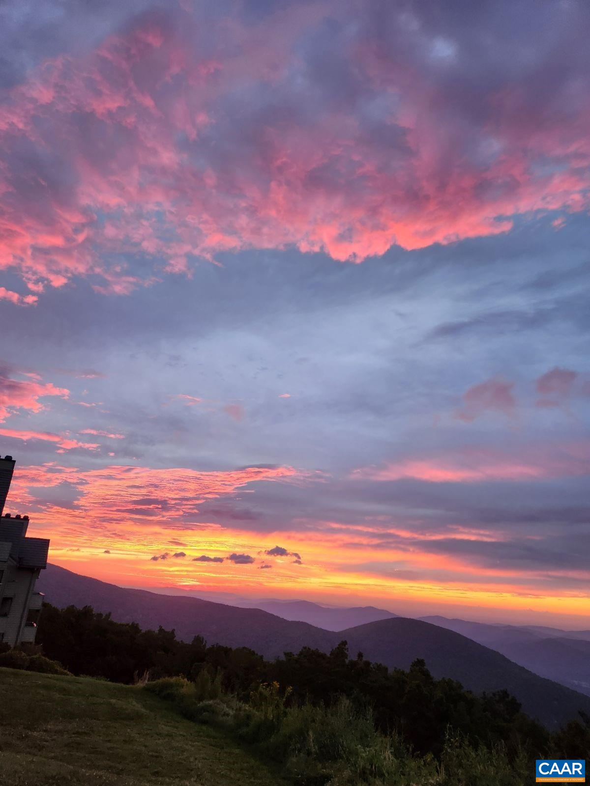 1641 Overlook Condos, Wintergreen Resort
